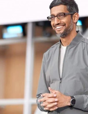 Ο Sundar Pichai είναι πλέον ταυτόχρονα CEO σε Alphabet και Google image