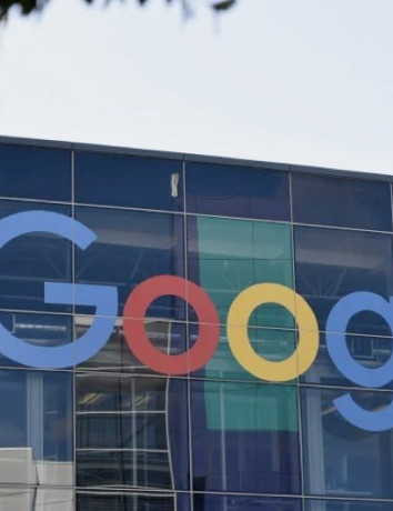 Η Google ζητά από τους εργαζόμενους της να δουλεύουν από το σπίτι image