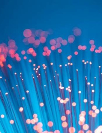 Ερευνητές έπιασαν ταχύτητα 44.2 Tbps σε υπάρχον δίκτυο οπτικών ινών! image