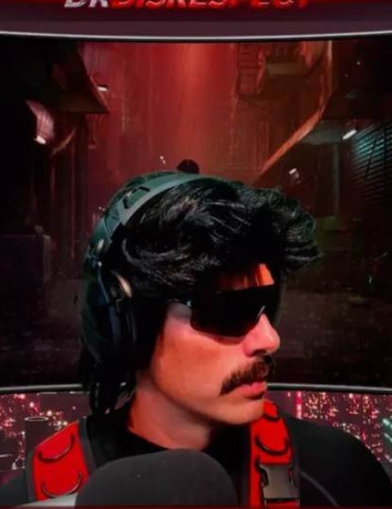 Dr. Disrespect: Εντυπωσιακή επιστροφή στο YouTube, δεν έχει ιδέα τι έγινε με το Twitch image