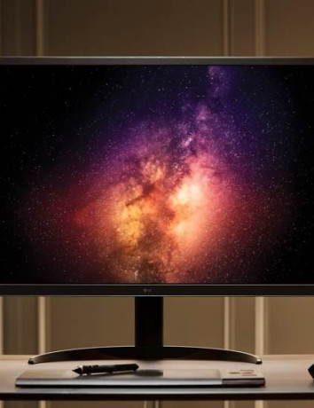 Η LG παρουσιάζει το πρώτο της UltraFine monitor με OLED panel [CES 2021] image