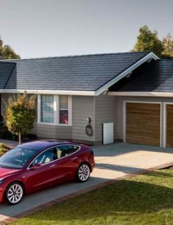 Tesla Solar Roof: Το «killer product» του 2021 σύμφωνα με τον Elon Musk image