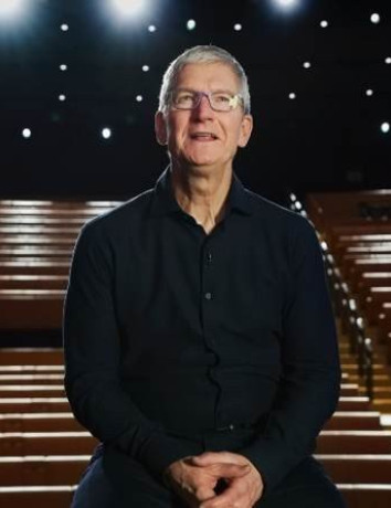 Facebook κατά Apple και πληρωμένη απάντηση από τον Tim Cook image