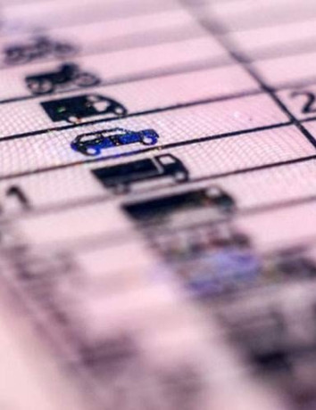 Διαθέσιμες και για την Περιφέρεια Αττικής οι νέες υπηρεσίες για τις άδειες οδήγησης μέσω του gov.gr image