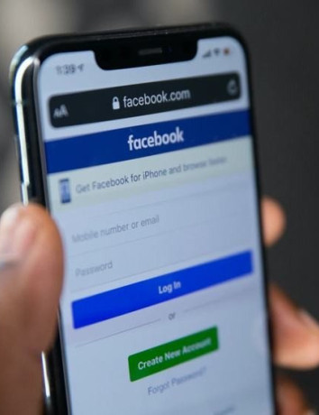 Facebook: Διαρροή προσωπικών δεδομένων 533 εκατ. χρηστών image