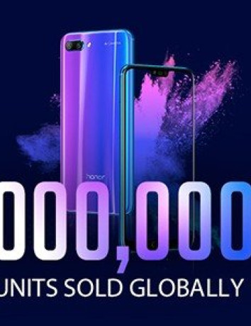 Honor 10: Ένα εκατομμύριο πωλήσεις παγκοσμίως μέσα σε ένα μήνα image