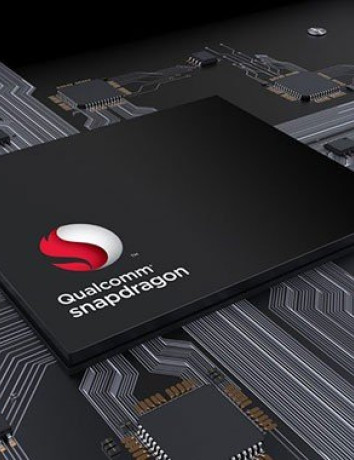 Qualcomm Snapdragon 850: Επίσημα το νέο SoC που υπόσχεται αυτονομία 25 ωρών σε Windows 10 laptops! [Video] image