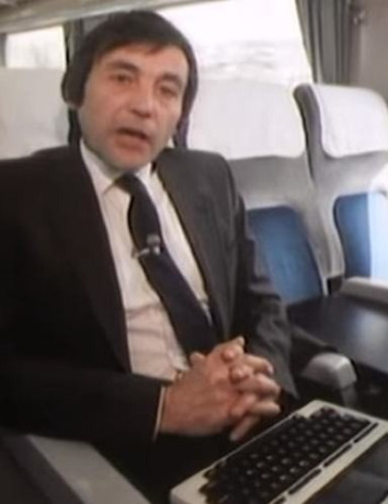 Πως ήταν να στέλνεις email το...1984 [Videos] image