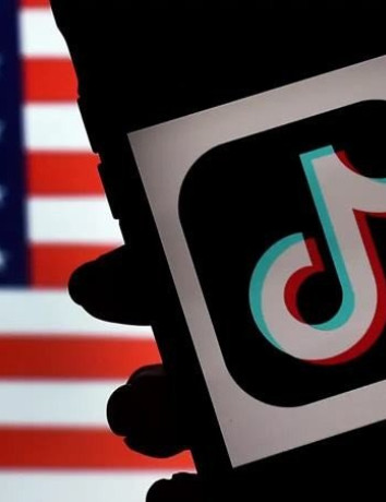TikTok: Ο αλγόριθμος της πλατφόρμας ενισχύει την παραπληροφόρηση για την COVID19 image