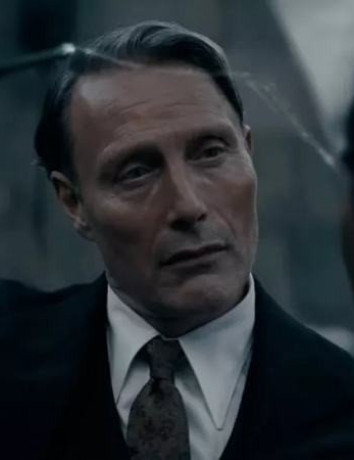 Fantastic Beasts: The Secrets of Dumbledore, το πρώτο trailer μας αποκαλύπτει τον Mads Mikkelsen image