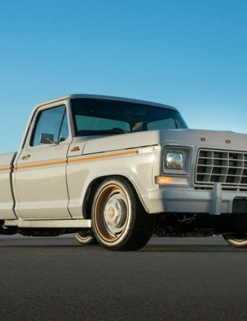 Ford F-100 Eluminator: Ένα ηλεκτροκίνητο φορτηγάκι με αισθητική '70s image