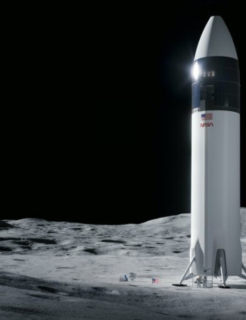 NASA: Νέα φωτογραφία της τοποθεσίας προσσελήνωσης των αστροναυτών image