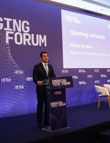 Κώστας Σκρέκας (ΥΠΑΝ): Πως θα «ανθίσει» η βιομηχανία μικροτσιπ στην Ελλάδα image