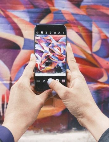 Στο στόχαστρο των αρχών 576 ευρωπαίοι influencers, 20 από την Ελλάδα image
