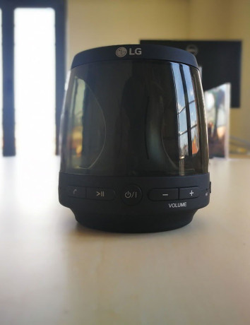 LG PH1: Το Bluetooth ηχείο που χρωματίζει την μουσική σου [Review + Διαγωνισμός] [Update: Winner] image