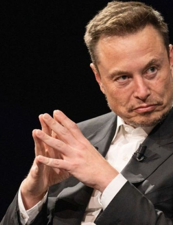 Elon Musk: Έθεσε σε λειτουργία το ισχυρότερο σύστημα εκπαίδευσης AI στον κόσμο image