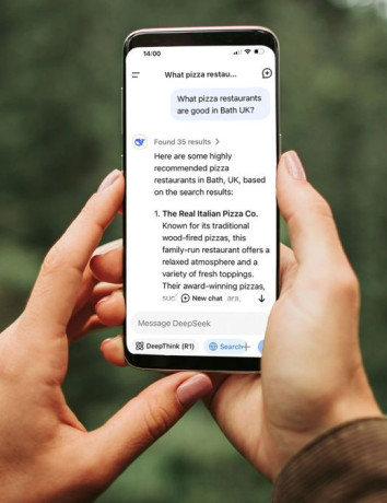Alt text