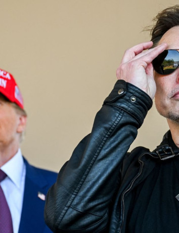 Elon Musk: Σκέφτεται μια ακόμα τεράστια εξαγορά image