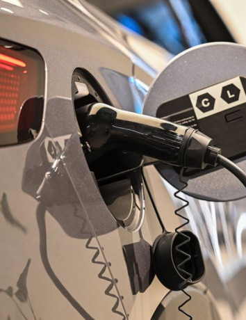 Η BYD διαλύει την Tesla με τη νέα τεχνολογία ταχείας φόρτισης για ηλεκτρικά οχήματα image