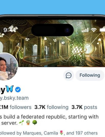 Bluesky: Το εναλλακτικό X αποκτά μπλε τικ επαλήθευσης λογαριασμών image
