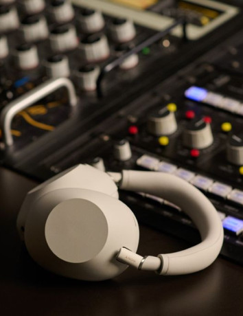 Sony WH-1000XM6: Η εξέλιξη στην εξουδετέρωση θορύβου image