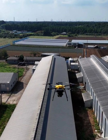Η Ιαπωνία καταπολεμά τη γρίπη των πτηνών με... drones image