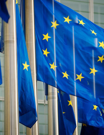 Ευρώπη εναντίον Big Tech: Μάχη για τα οικονομικά δεδομένα image