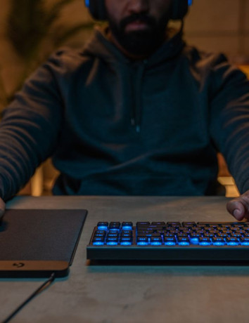 Logitech G515 RAPID TKL: Νέο ταχύτατο gaming πληκτρολόγιο χαμηλού προφίλ image