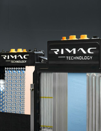Η Rimac παρουσιάζει υπερταχείες solid state μπαταρίες: Φόρτιση 10-80% σε μόλις 6,5 λεπτά image