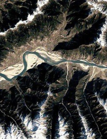 Google Earth: Νέα αναβάθμιση μας δείχνει σε timelapse πόσο άλλαξε ο πλανήτης μας από το 1984 μέχρι σήμερα [Videos] image