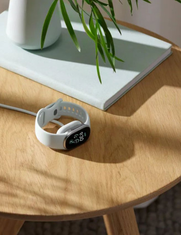 Google Fitbit Edge: Νέο fitness tracker με οθόνη hybrid OLED, αυτονομία 7 ημερών και αποσπώμενη μπαταρία image