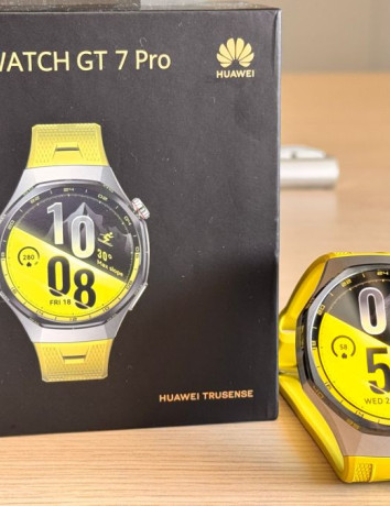 Huawei Watch GT 7 Pro Review: Η απόλυτη ισορροπία αντοχής και πολυτέλειας image