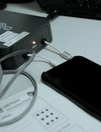 Παραβίαση ασφαλείας στα iPhone: Το εργαλείο που «παγώνει» τον χρόνο και υποκλέπτει δεδομένα image