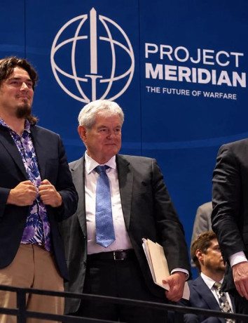 Project Meridian: Το Πεντάγωνο παραδίδει τον πολεμικό σχεδιασμό στους Elon Musk και Palmer Luckey image