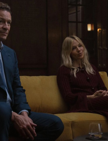 War: Πρώτο trailer για το δικαστικό δράμα του HBO με τους Sienna Miller και Dominic West image