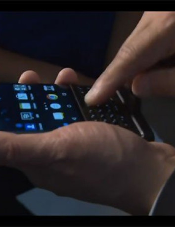 BlackBerry Priv: Πρώτο hands-on video για το Android smartphone από τον CEO της εταιρείας [Video] image