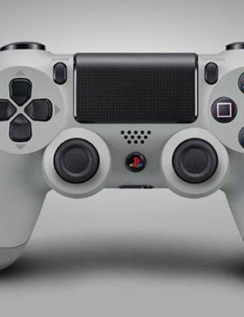 Συλλεκτική έκδοση του τηλεχειριστηρίου Dualshock 4 με αφορμή τα 20 χρόνια PlayStation image