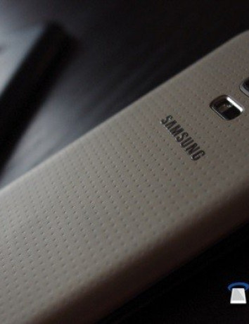 Samsung Galaxy S5 Mini: Πεντακάθαρες φωτογραφίες και τεχνικά χαρακτηριστικά image