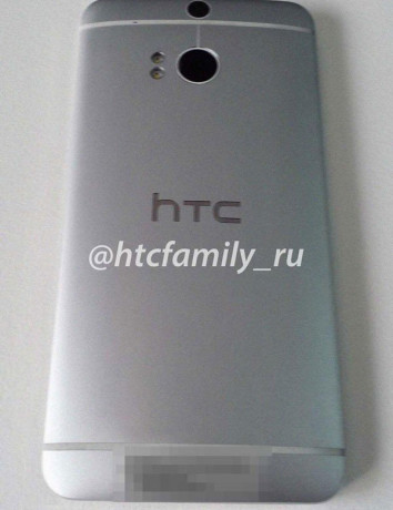 HTC One 2 (aka HTC M8): Η πρώτη φωτογραφία αποκαλύπτει διπλή κάμερα στο πίσω μέρος image