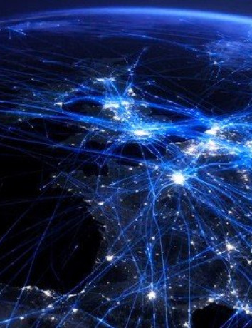 Μια ολόκληρη ημέρα αεροπορικών πτήσεων στην Ευρώπη σε ένα εντυπωσιακό video image