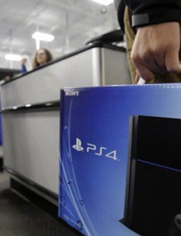 PlayStation 4: Ο λόγος για δύο ληστείες και έναν φόνο... image