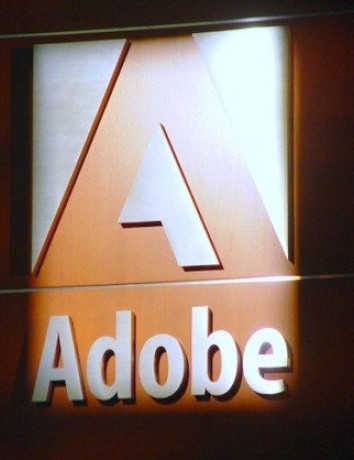 Hacker επιτίθεται στην Adobe και δημοσιοποιεί δεδομένα 150.000 χρηστών image