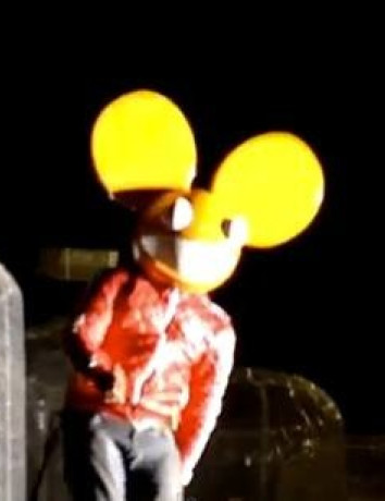 Ο deadmau5 ξεσήκωσε το Λονδίνο με νέο φαντασμαγορικό show για το Nokia Lumia 920! [Video] image