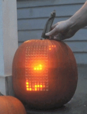 Pumpktris: Παίξε Tetris μέσα από μια κολοκύθα [Video] image
