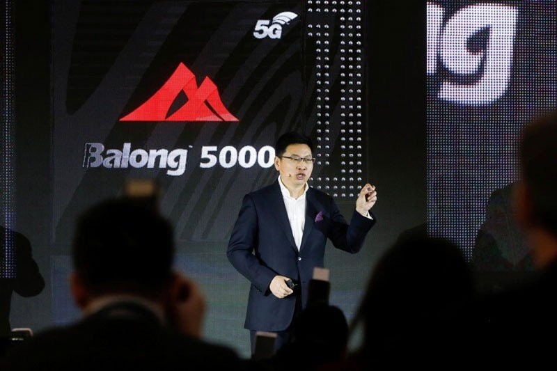 Huawei: Επιβεβαίωσε το 5G αναδιπλώμενο smartphone για το MWC 2019&#33;