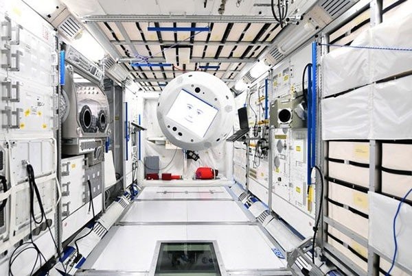 Η SpaceX εφοδιάζει με 3 τόνους προμήθειες τον Διαστημικό Σταθμό ISS σε χρόνο ρεκόρ