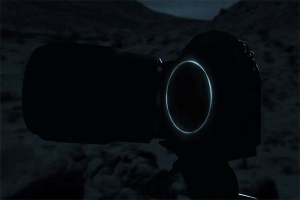 Nikon: Επιβεβαίωσε ότι ετοιμάζει full-frame mirrorless κάμερα [Video]