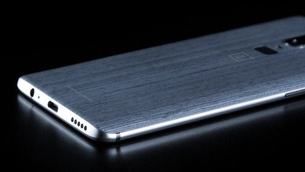 OnePlus 6: Αποκαλυπτήρια της πίσω πλευράς από τον έγκριτο Evan Blass