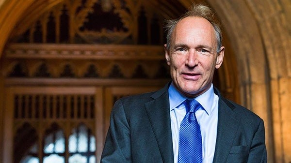 Sir Tim Berners-Lee: Το &quot;Νόμπελ Πληροφορικής&quot; δόθηκε στον εφευρέτη του World Wide Web