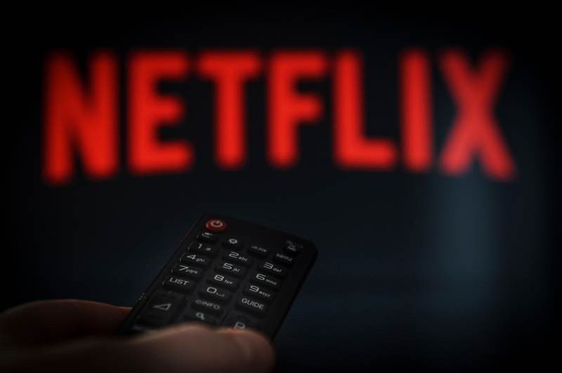 Netflix: Δοκιμάζει λειτουργία Shuffle Play για τους αναποφάσιστους